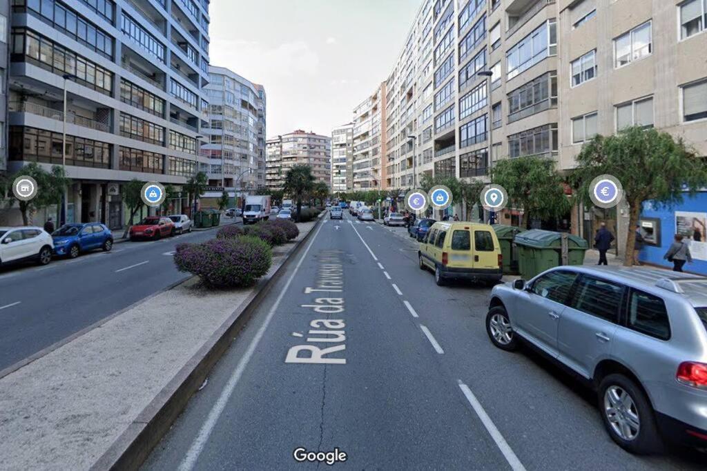 Espacioso Piso Con Garaje Cerca Del Centro De Виго Екстериор снимка